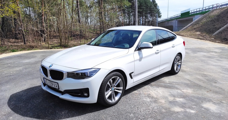 BMW Seria 3 cena 88900 przebieg: 136300, rok produkcji 2018 z Czersk małe 137